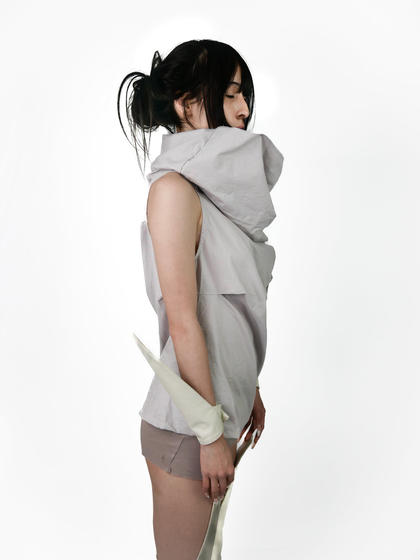 VOID WRAP Asymmetric Collar Top