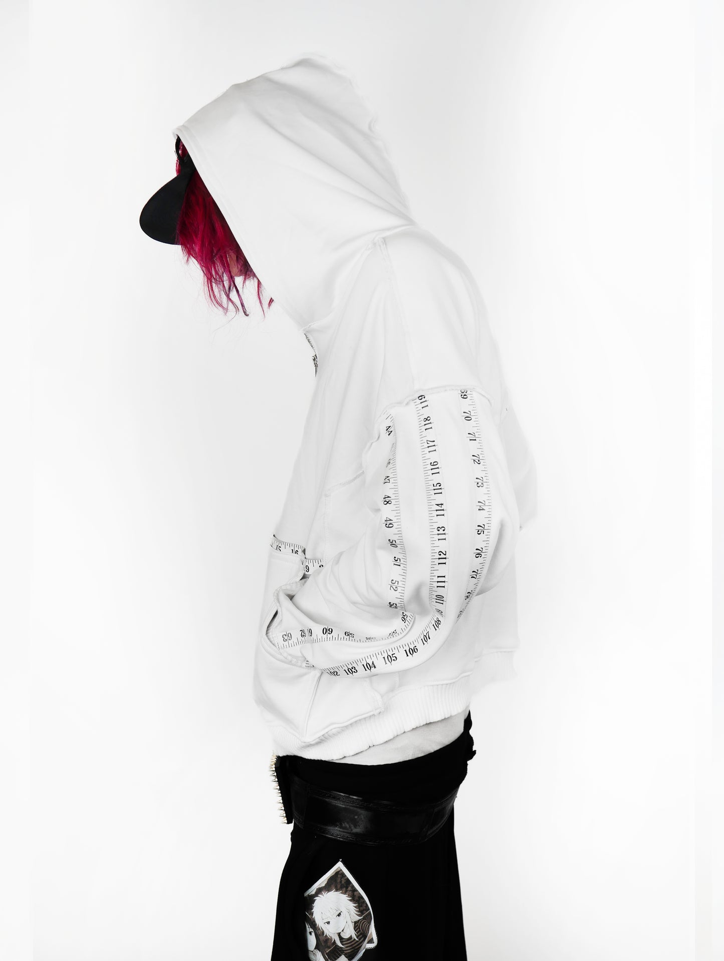 MEASURING TAPE SWEAT-SHIRT